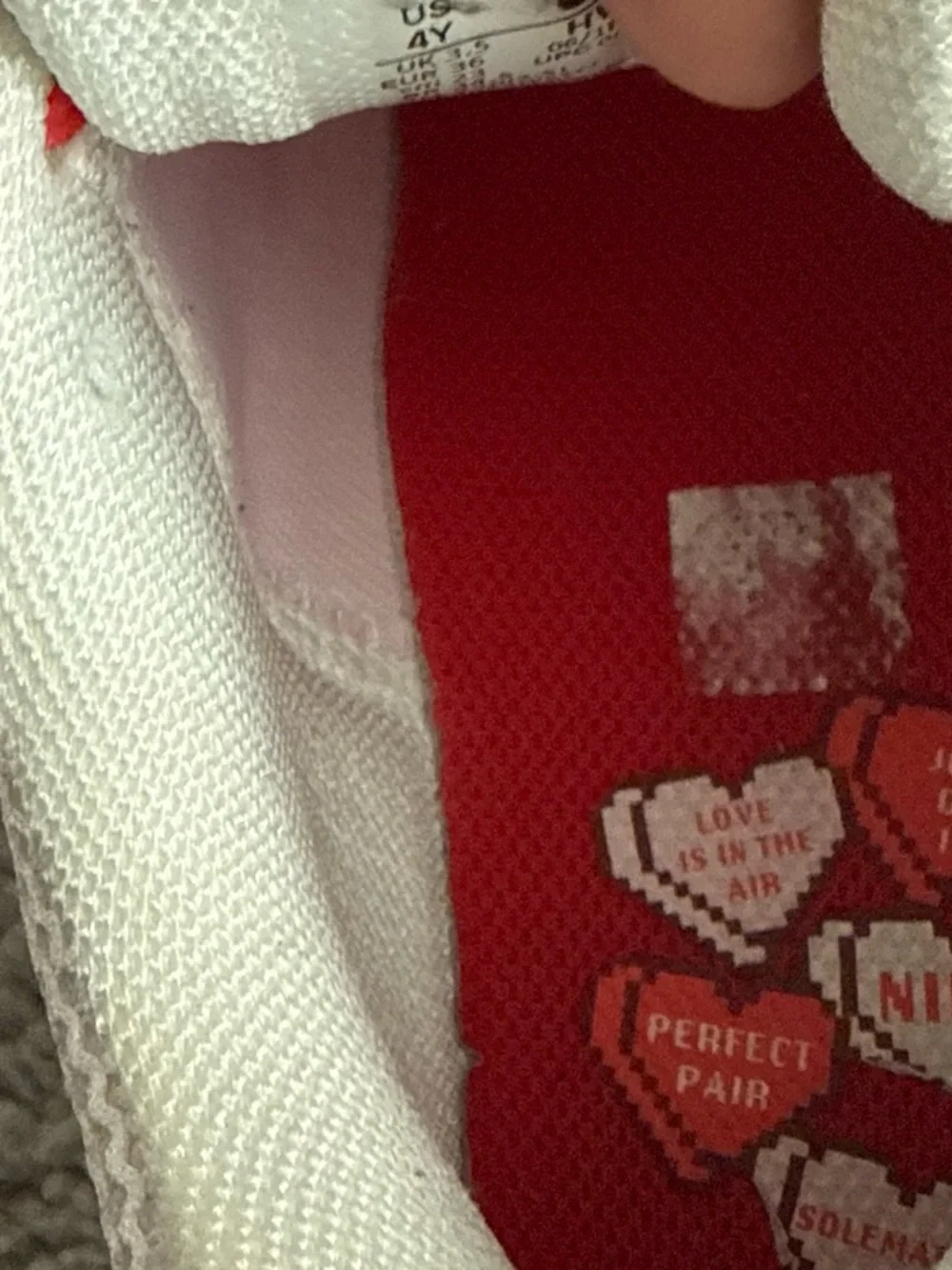 Nike Vomero 5 GS 'Valentine's Day 2025'
